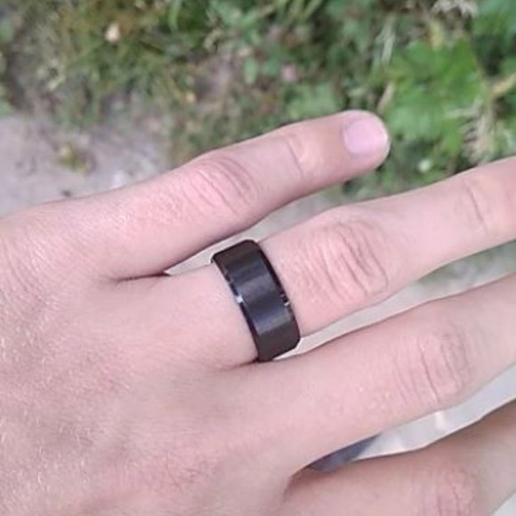 Black Stainless Steel 8mm Ring - Picture 6 of 6